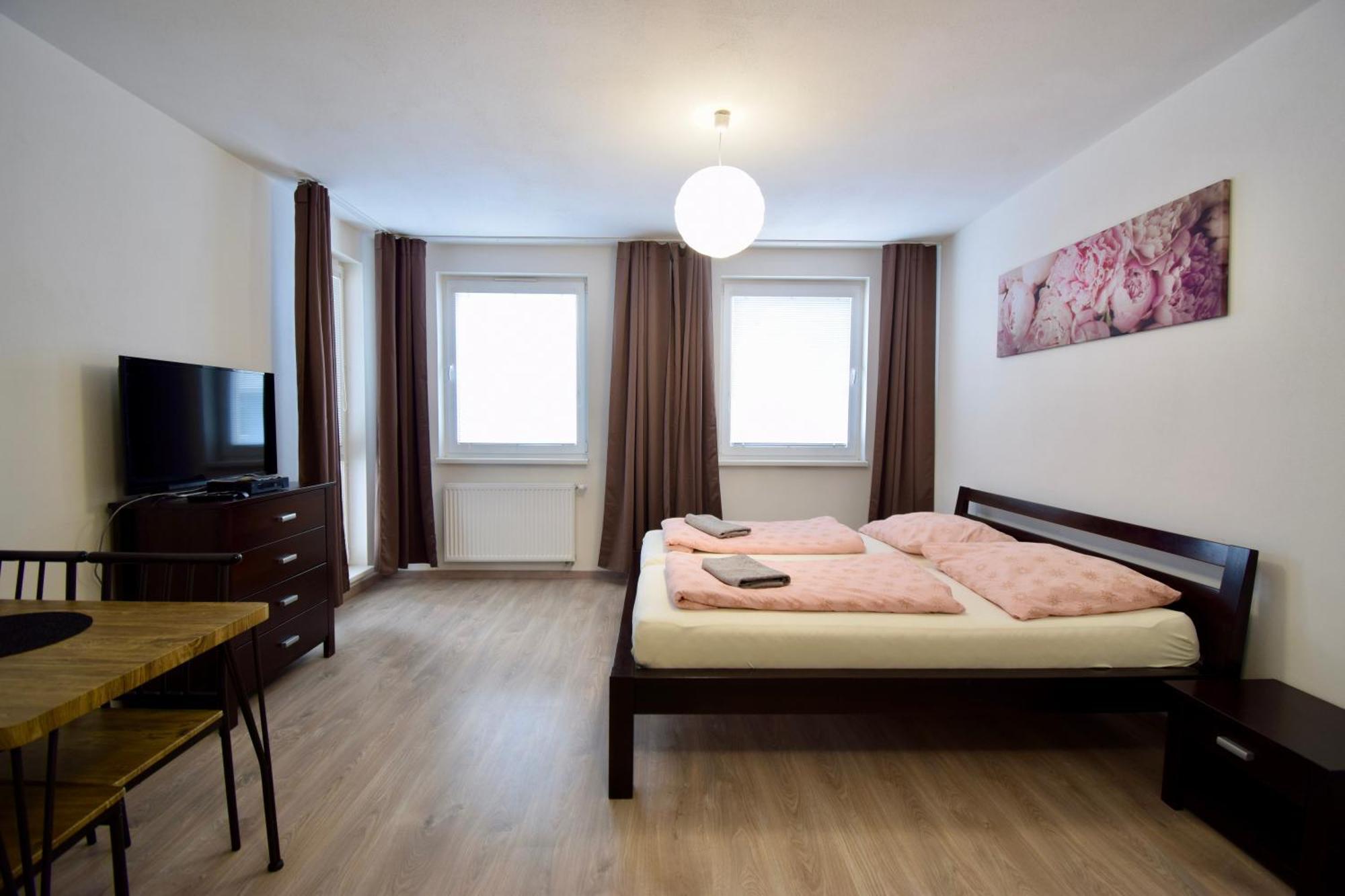 Apartman Zlatovska 22B Trenčín Kültér fotó